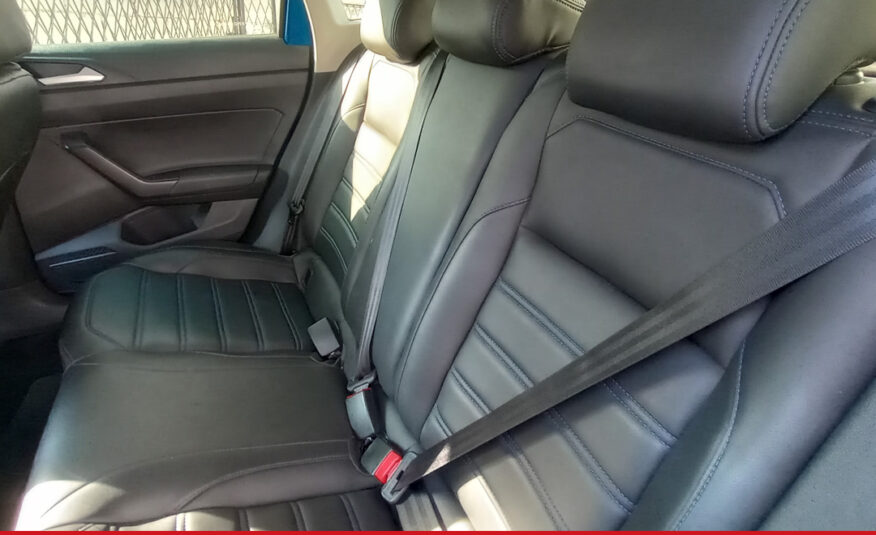 VolksWagen Nivus Comfortline 1.0 200 TSI Flex Azul 2024