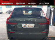 Volvo XC 60 T-5 Momentum 2.0 AWD Gasolina Prata 2019